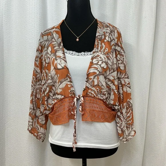 Timing Orange and White Leaf Pattern tie blouse - Picture 2 of 4
